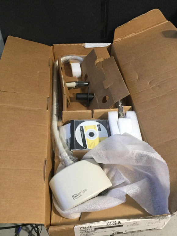 MIDMARK 253*400616 LED EXAM LIGHT NEW OPEN BOX