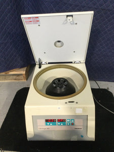 KENDRO LABOFUGE 300 HERAEUS - CASE DAMAGE
