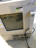 BAXTER VACUUM DRYING OVEN DP 32
