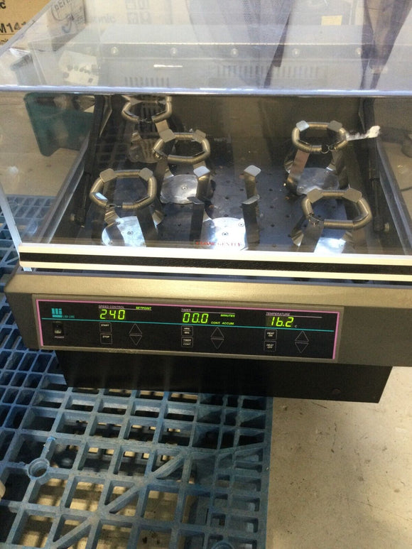 LABLINE 4628 ENVIRONMENTAL INCUBATOR ORBITAL SHAKER