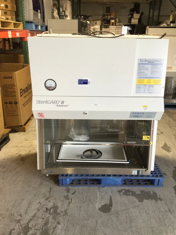 BAKER SG403A BIOLOGICAL SAFETY HOOD UNTESTED