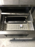 True heavy/duty commercial pizza prep/refrigerated work table