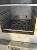 BAXTER VACUUM DRYING OVEN DP 32