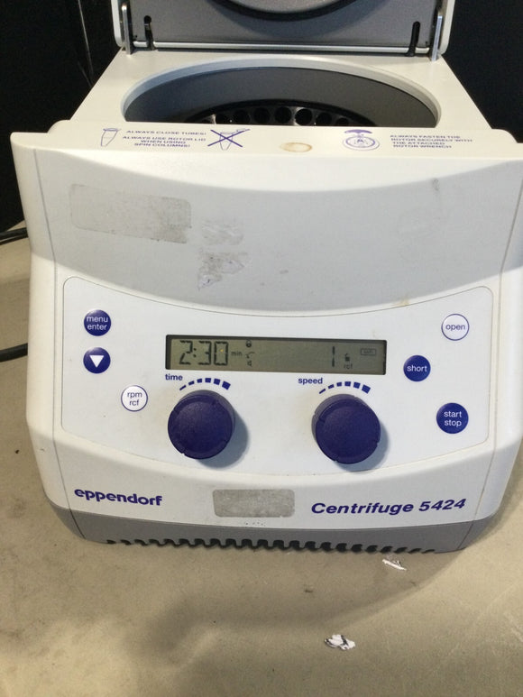 EPPENDORF 5424 CENTRIFUGE Powers On Rotor Works Fixed Rotor Angle