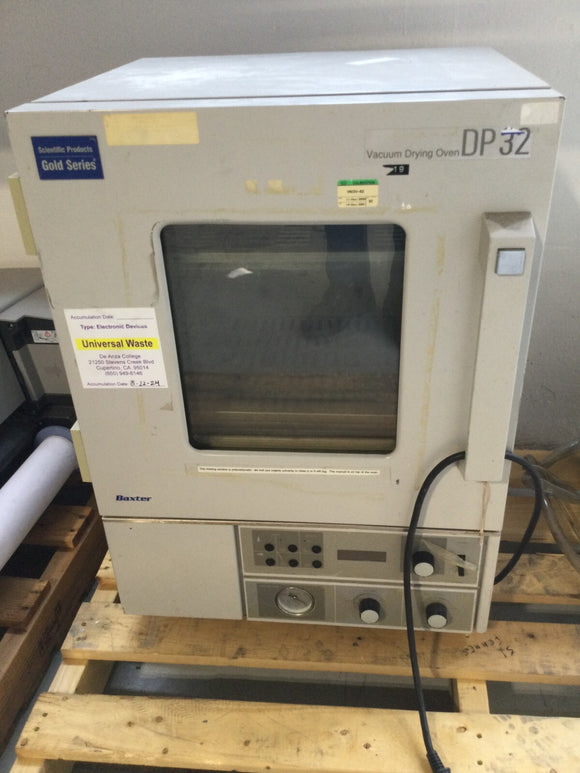 BAXTER VACUUM DRYING OVEN DP 32