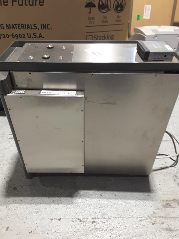 B.BRAUN BIOTECH INT DCU 3 CONTROL UNIT UNTESTED POWERS ON