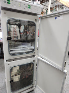 Nuaire NU-8700 Autoflow IR Water Jacketed CO2 Dual Stacked Incubator